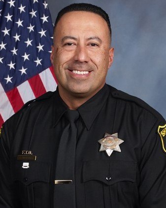 Deputy Antonio Hinostroza.