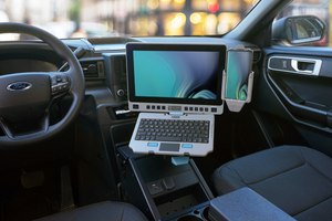 Samsung DeX is a software platform available on Galaxy mobile devices that extends a smartphone or tablet into a desktop computing experience. (Photo/Gamber-Johnson)