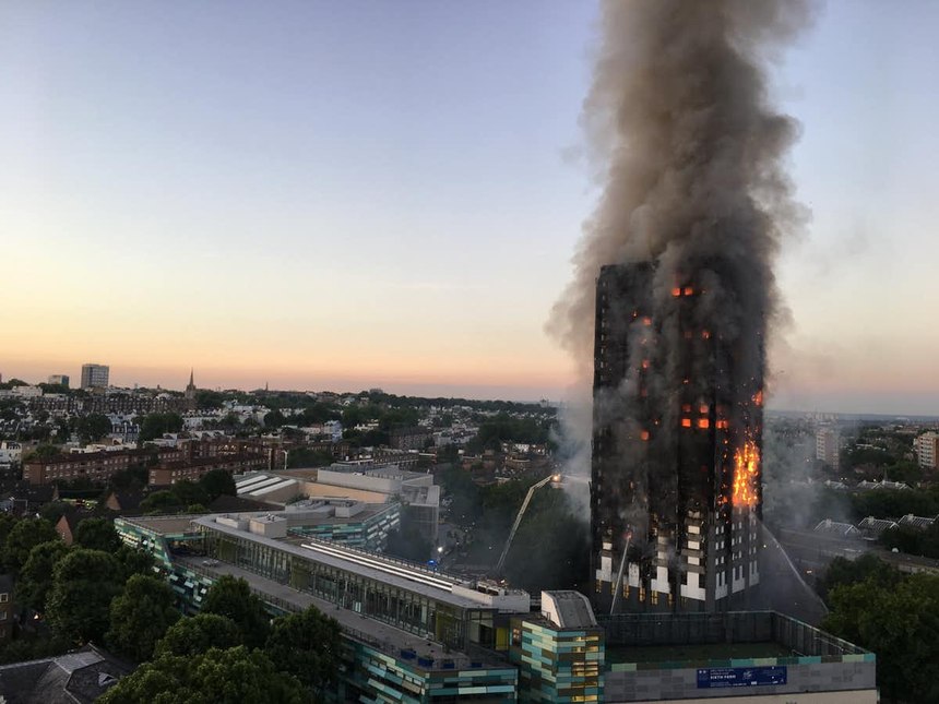 A rapidly growing fire at the Grenfell Tower in London challenged city officials’ decision-making skills. (Photo/Natalie Oxford via Wikimedia Commons)