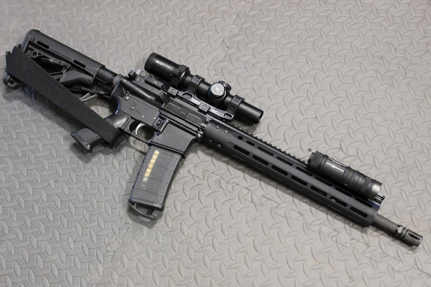 Stowed in “cruiser-ready,” the Geissele Super Duty LE is good to go.